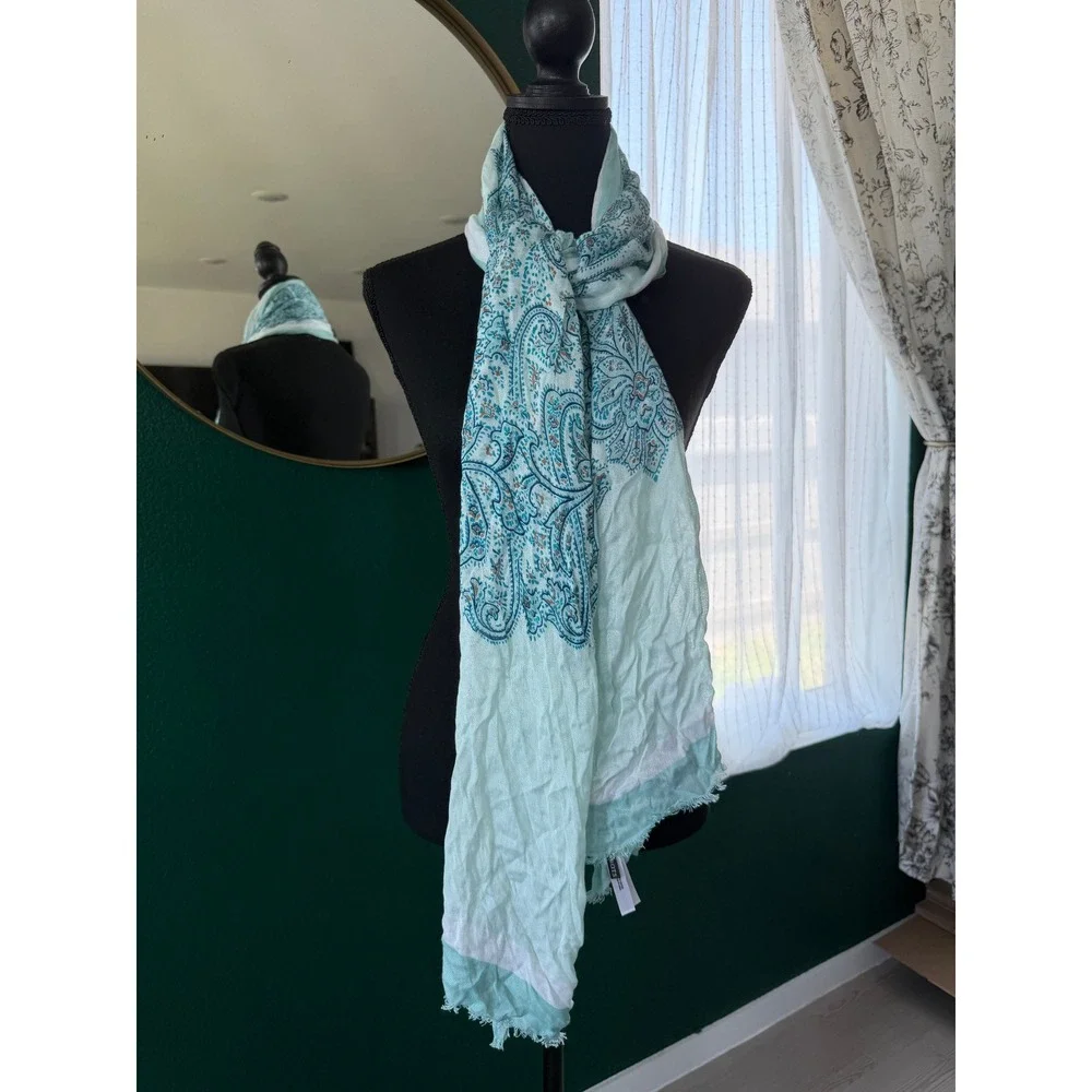 Talbots Mint Green Paisley Viscose Lightweight Wrap Scarf Shawl Frayed Edge